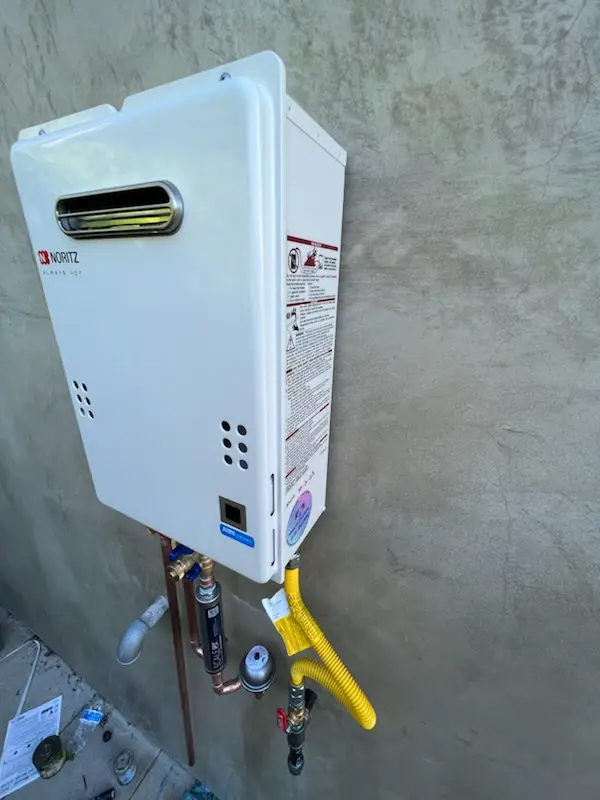 Tankless water heater installation for Weldon Spring homes